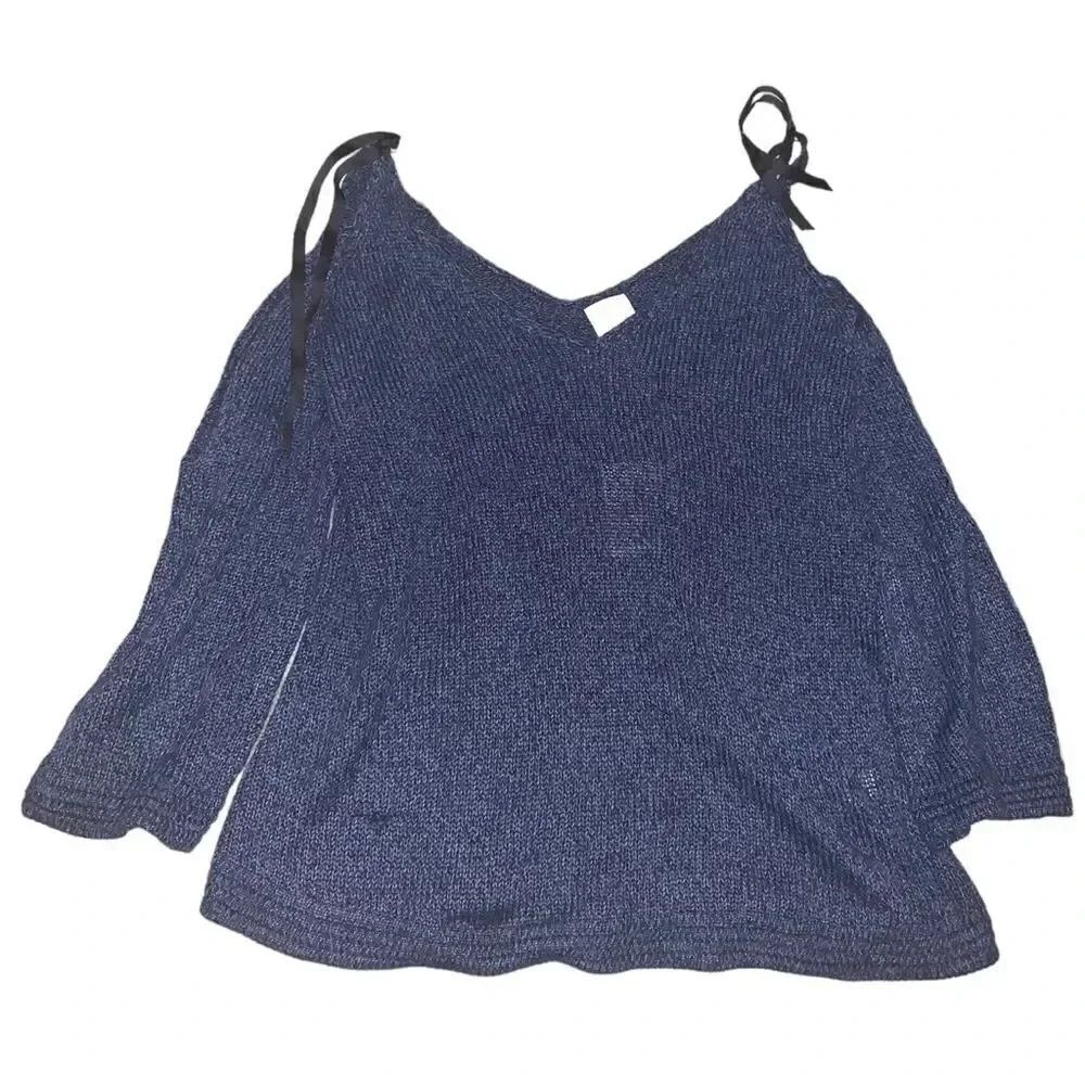 Lauren Conrad Blue Knitted Cold Shoulder V-Neck Long Sleeve Sweater